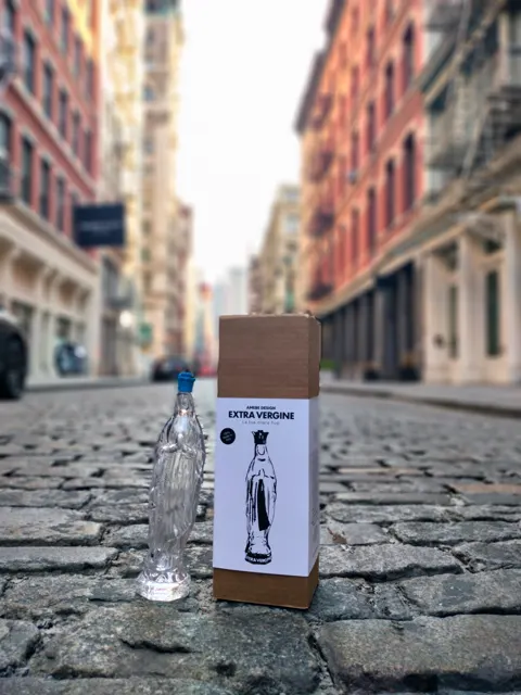 Oliera EXTRA VERGINE avvistata a New York